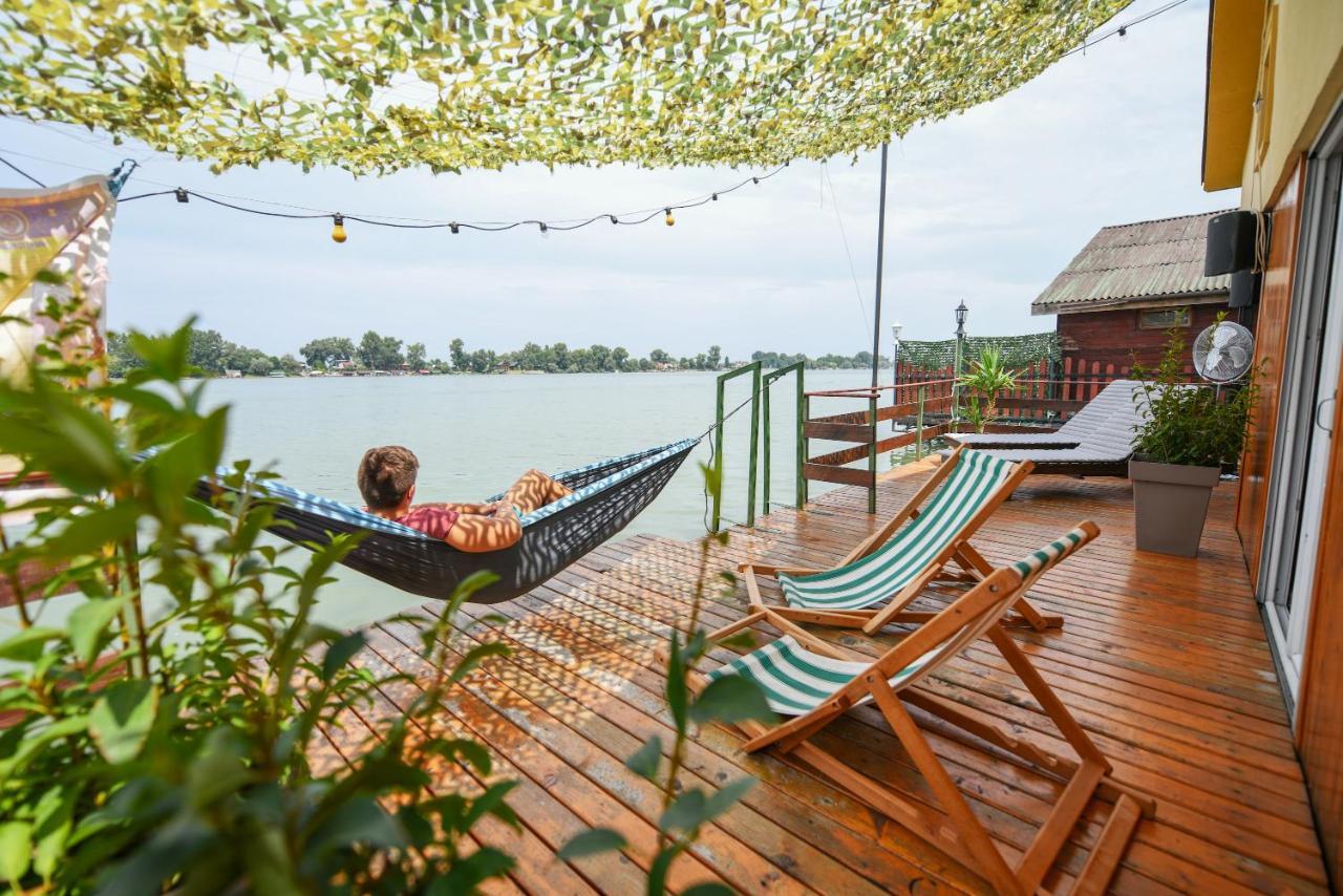 Sagando - Floating House On Sava River Botel Belgrad